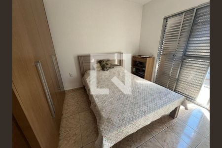 Casa à venda com 3 quartos, 176m² em Vila Invernada, São Paulo