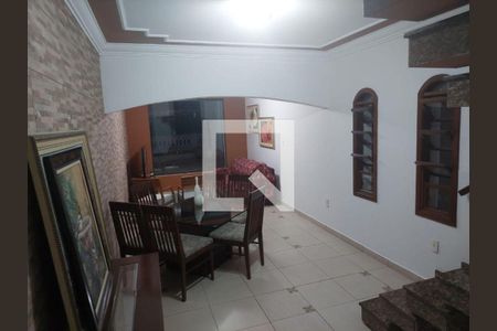 Casa à venda com 3 quartos, 224m² em Jardim Andrea Demarchi, São Bernardo do Campo