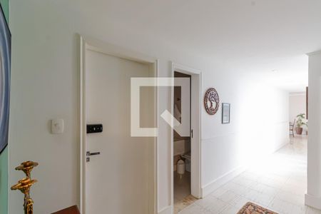 Sala de casa à venda com 4 quartos, 333m² em Vila da Saúde, São Paulo