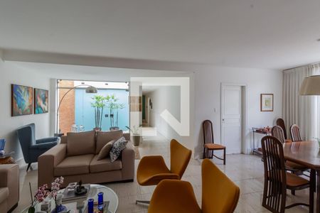 Sala de casa à venda com 4 quartos, 333m² em Vila da Saúde, São Paulo