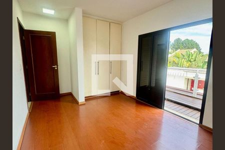 Casa à venda com 4 quartos, 420m² em Residencial Dez (Alphaville), Santana de Parnaíba