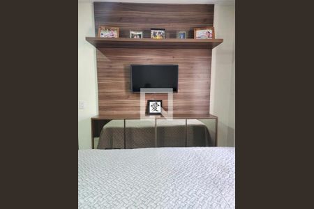 Casa à venda com 3 quartos, 150m² em Vila Gomes, São Paulo