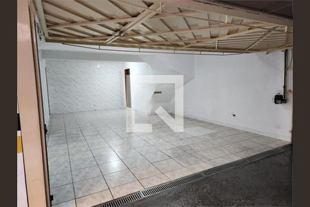 Casa à venda com 3 quartos, 150m² em Vila Gomes, São Paulo