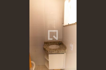 Lavabo de casa de condomínio à venda com 2 quartos, 67m² em Engenho do Mato, Niterói