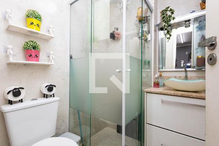 Banheiro Social de apartamento à venda com 1 quarto, 28m² em Bela Vista, São Paulo