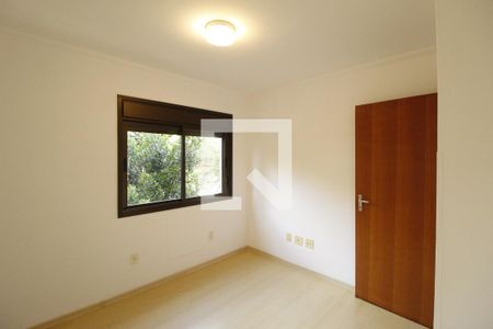 Quarto 1 de apartamento para alugar com 3 quartos, 113m² em Bela Vista, Porto Alegre