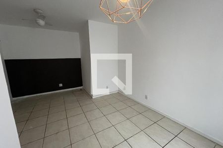 Sala de apartamento à venda com 2 quartos, 95m² em Jardim Guanabara, Rio de Janeiro