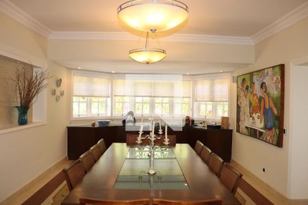 Casa de Condomínio para alugar com 6 quartos, 1200m² em Jardim Mediterraneo, Cotia