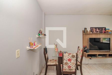 Sala de apartamento à venda com 1 quarto, 43m² em Jardim Carvalho, Porto Alegre