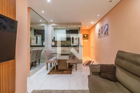 Sala de apartamento à venda com 3 quartos, 68m² em Jardim Tupanci, Barueri