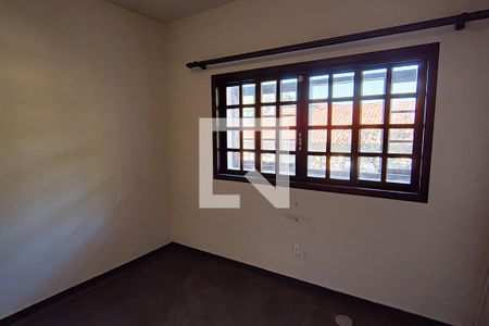 Quarto 1 de casa para alugar com 3 quartos, 336m² em Pechincha, Rio de Janeiro