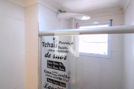 Banheiro de apartamento à venda com 2 quartos, 52m² em Vila Bela, São Paulo