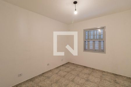 Quarto 2 de casa para alugar com 2 quartos, 142m² em Vila Santana, São Paulo