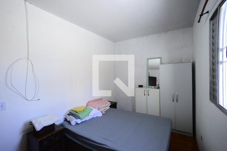 Quarto 1 de casa para alugar com 2 quartos, 160m² em Vila Nair, São Paulo