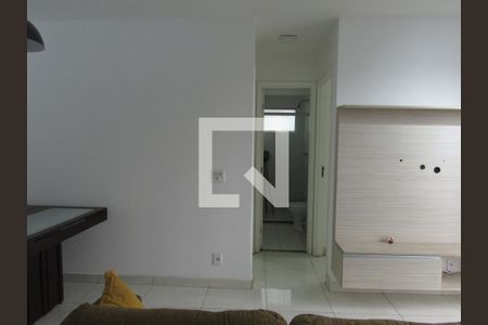 Sala de apartamento para alugar com 2 quartos, 49m² em Quitaúna, Osasco