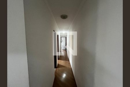 Corredor de casa à venda com 3 quartos, 165m² em Parque Peruche, São Paulo