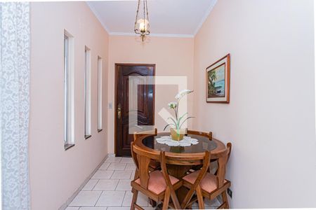 Sala de casa à venda com 5 quartos, 330m² em Parque São Domingos, São Paulo