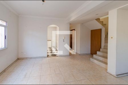 Sala de casa à venda com 3 quartos, 200m² em Nova Cintra, Belo Horizonte