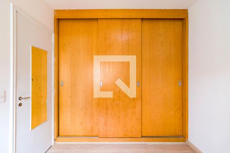 Quarto 1 de apartamento para alugar com 2 quartos, 64m² em Morumbi, São Paulo