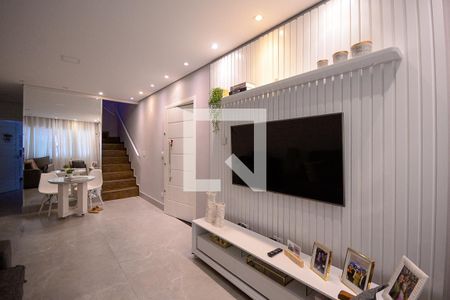 Sala de casa à venda com 4 quartos, 260m² em Vila Moinho Velho, São Paulo