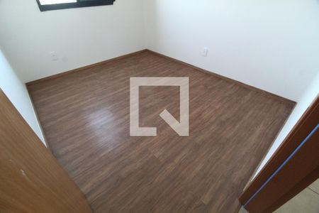 Quarto 1 de apartamento para alugar com 2 quartos, 62m² em Grand Ville, Uberlândia