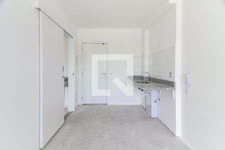 Sala e Cozinha de kitnet/studio para alugar com 1 quarto, 32m² em Butantã, São Paulo