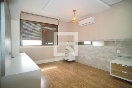 Suíte de apartamento para alugar com 3 quartos, 245m² em Higienópolis, Porto Alegre