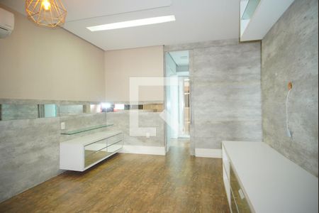 Suíte de apartamento para alugar com 3 quartos, 245m² em Higienópolis, Porto Alegre