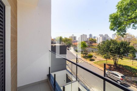 Sacada de casa à venda com 3 quartos, 104m² em Quinta da Paineira, São Paulo
