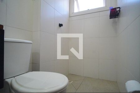 Banheiro Social de kitnet/studio para alugar com 1 quarto, 23m² em Pátria Nova, Novo Hamburgo