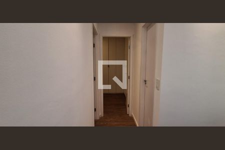 Corredor  de apartamento à venda com 2 quartos, 52m² em Santa Maria, São Caetano do Sul
