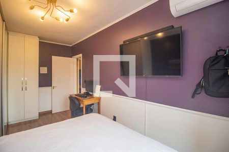 Quarto de apartamento à venda com 2 quartos, 75m² em Cristal, Porto Alegre