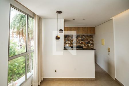 Sala de apartamento para alugar com 2 quartos, 44m² em Venda Nova, Belo Horizonte