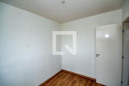 Quarto 1 de apartamento para alugar com 2 quartos, 44m² em Venda Nova, Belo Horizonte