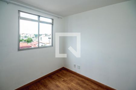 Quarto 1 de apartamento para alugar com 2 quartos, 44m² em Venda Nova, Belo Horizonte