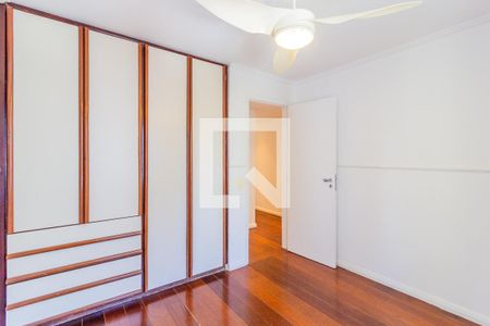 Quarto de apartamento para alugar com 2 quartos, 108m² em Cerqueira César, São Paulo