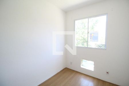 Quarto 1 de apartamento para alugar com 2 quartos, 44m² em Taquara, Rio de Janeiro