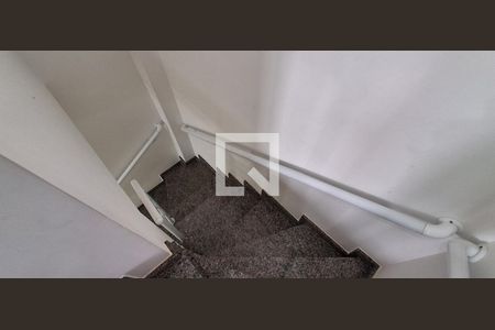 Escada de apartamento à venda com 2 quartos, 70m² em Santa Maria, São Caetano do Sul