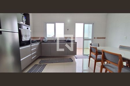 Cozinha de apartamento para alugar com 2 quartos, 70m² em Santa Maria, São Caetano do Sul