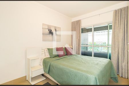 Quarto de apartamento à venda com 1 quarto, 57m² em Vila Regente Feijó, São Paulo