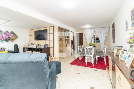 Sala de casa para alugar com 2 quartos, 130m² em Boqueirão, Curitiba