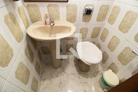 Lavabo de casa para alugar com 2 quartos, 130m² em Boqueirão, Curitiba