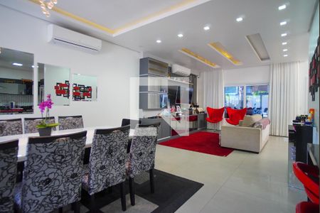 Sala de casa de condomínio à venda com 3 quartos, 241m² em Sarandi, Porto Alegre