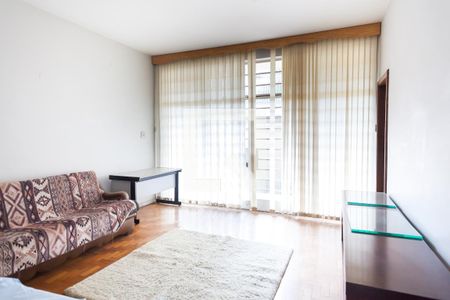 Sala de casa à venda com 4 quartos, 280m² em Vila Ermelinda, Belo Horizonte