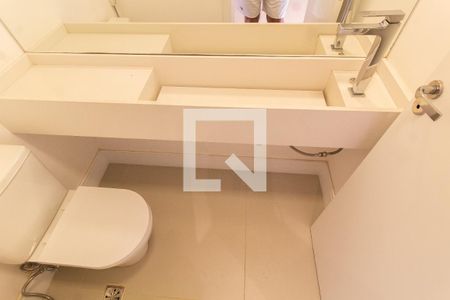 Lavabo de casa de condomínio para alugar com 3 quartos, 200m² em Vila José Iório, Campinas