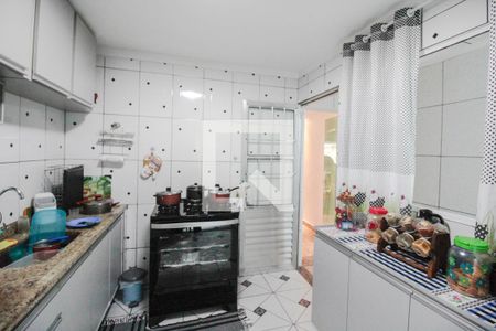 Cozinha de casa para alugar com 2 quartos, 150m² em Residencial Parque Cumbica, Guarulhos