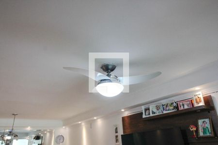 Sala de casa para alugar com 2 quartos, 150m² em Residencial Parque Cumbica, Guarulhos