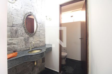 Lavabo de casa à venda com 3 quartos, 411m² em Interlagos, São Paulo