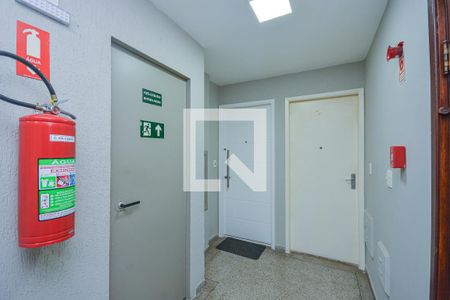 Hall de entrada de apartamento à venda com 2 quartos, 78m² em Jardim Nosso Lar, São Paulo