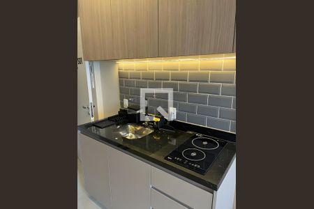 Cozinha de apartamento para alugar com 1 quarto, 43m² em Ibirapuera, São Paulo